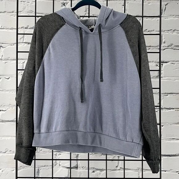 Pink Rose Tops - Like new hoodie M 